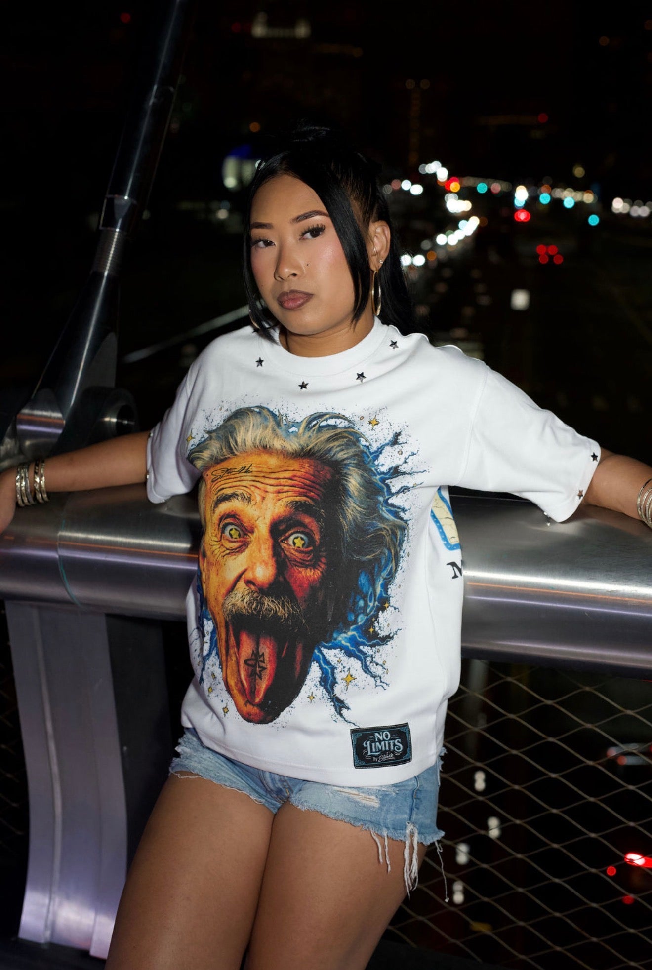 OVERSIZED GRAPHIC EINSTEIN TEE- WHITE
