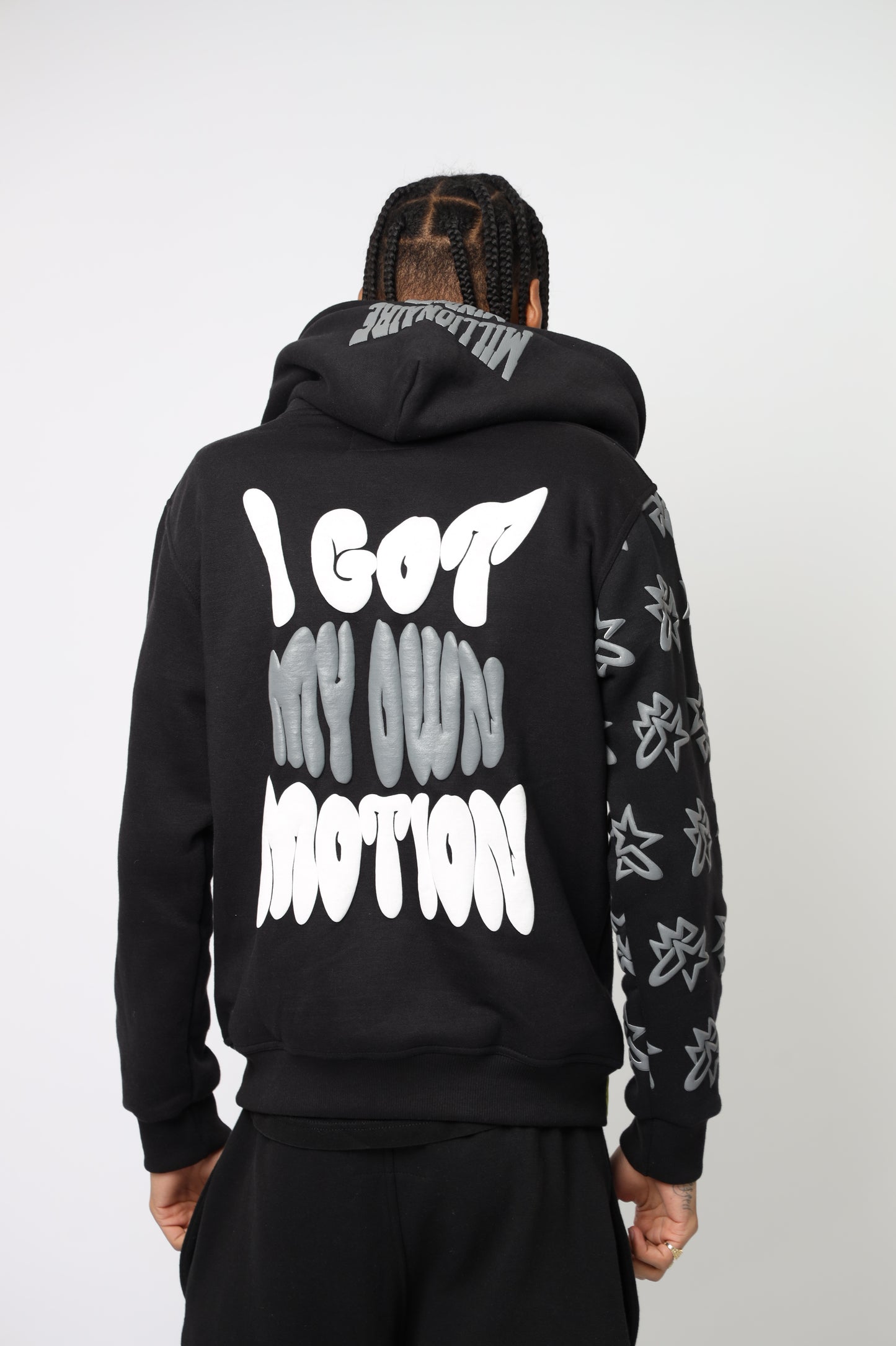 Star4k motion zip-up