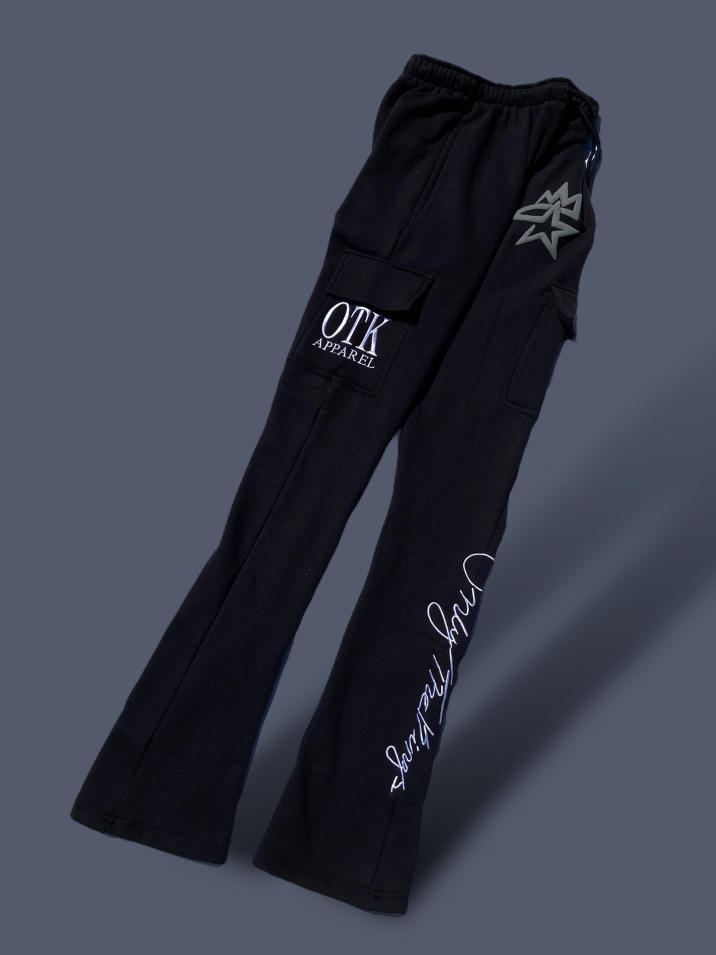 Black star4k sweats